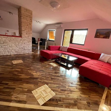 Komfort Apartman Bilivano Zagreb Bagian luar foto