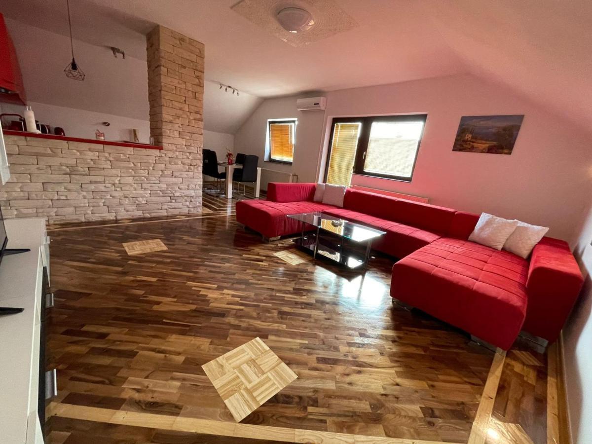 Komfort Apartman Bilivano Zagreb Bagian luar foto