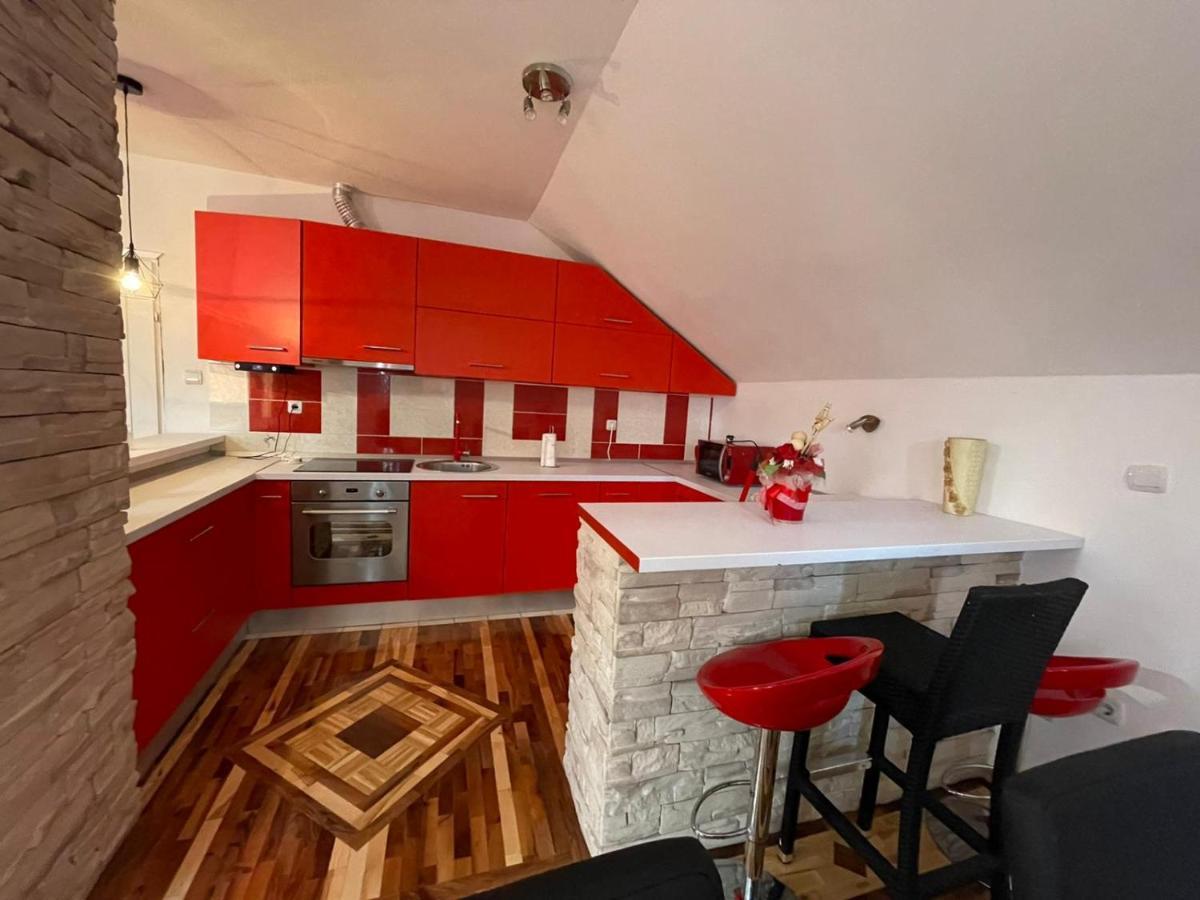Komfort Apartman Bilivano Zagreb Bagian luar foto